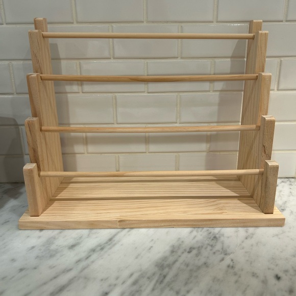 Wooden Display Rack with Cards - Picture 2 of 3